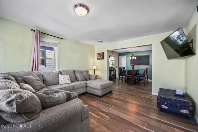 36 Cherry Street, Tinton Falls, NJ 07724