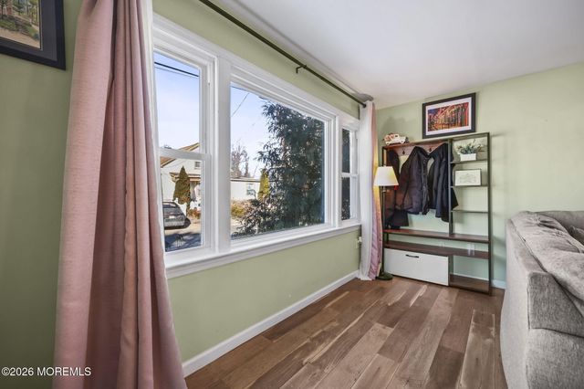 36 Cherry Street, Tinton Falls, NJ 07724