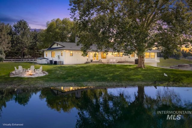 1381 W Meander Dr, Eagle, ID 83616 property photo