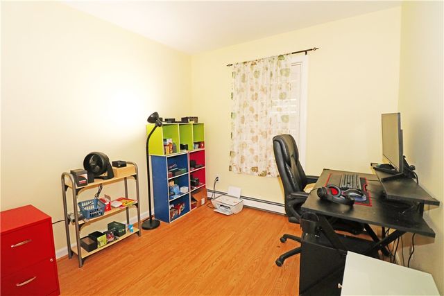 359 Main Road, Tiverton, RI 02878