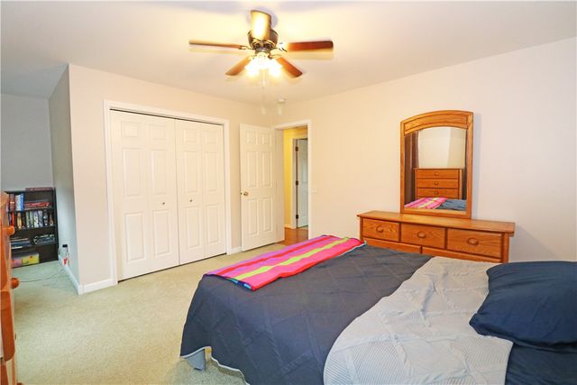 359 Main Road, Tiverton, RI 02878