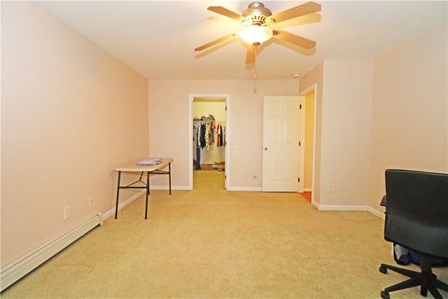 359 Main Road, Tiverton, RI 02878