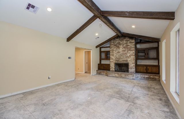 1002 Warwick Street, Eagle Lake, TX 77434