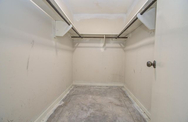 1002 Warwick Street, Eagle Lake, TX 77434