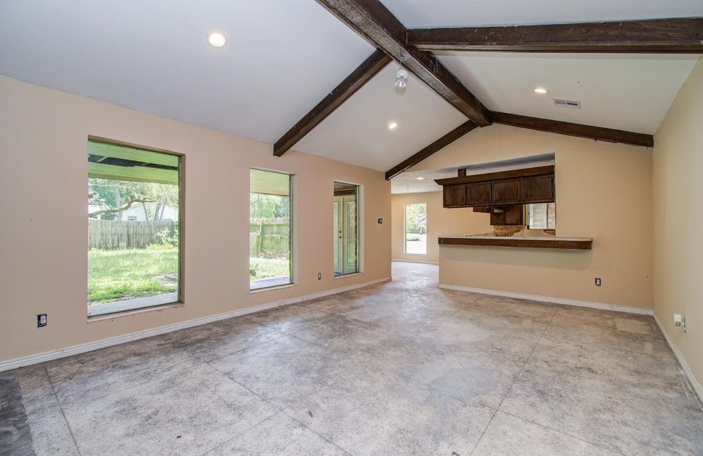 1002 Warwick Street, Eagle Lake, TX 77434