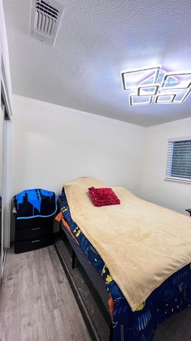 6312 Dundee Dr, North Highlands, CA 96660