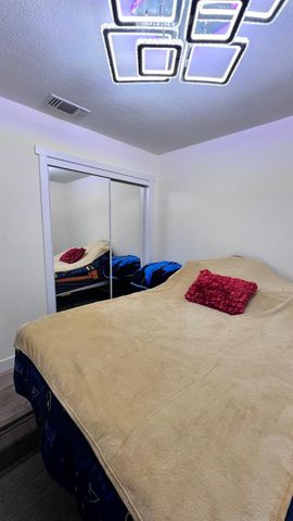 6312 Dundee Dr, North Highlands, CA 96660