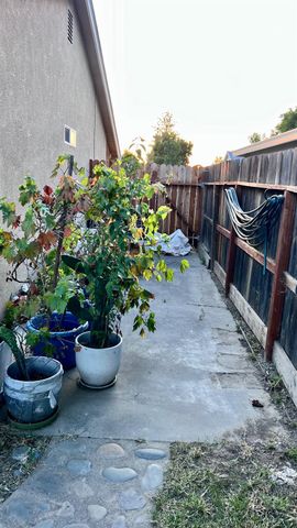 6312 Dundee Dr, North Highlands, CA 96660