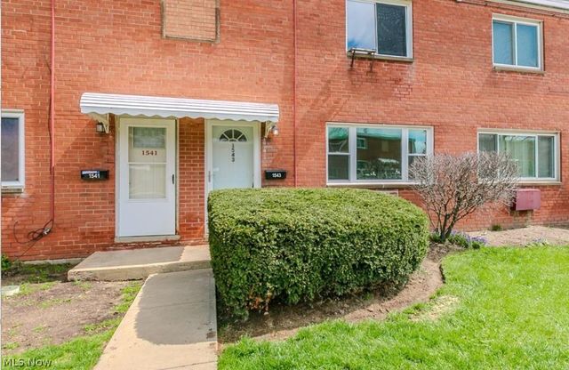 1543 Severn Lane, Wickliffe, OH 44092