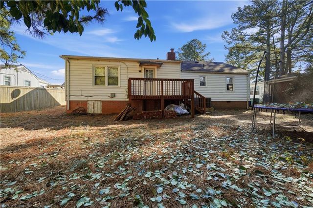 207 Causey AVE, Suffolk, VA 23434