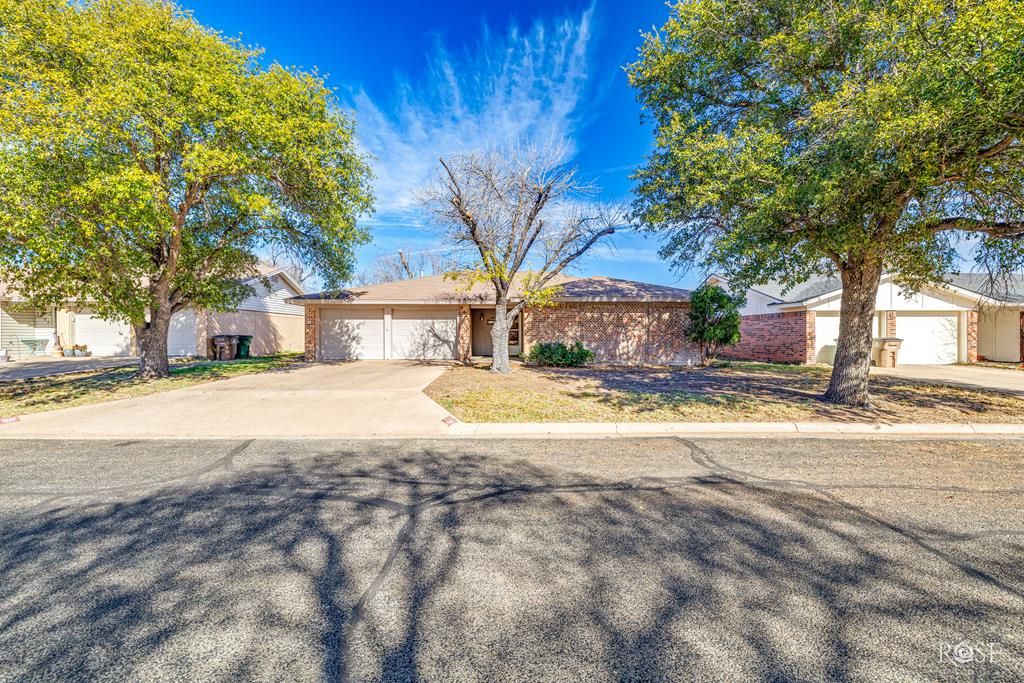 Image 1 of property listing at 1730 Wyoming Ave, San Angelo, TX 76904