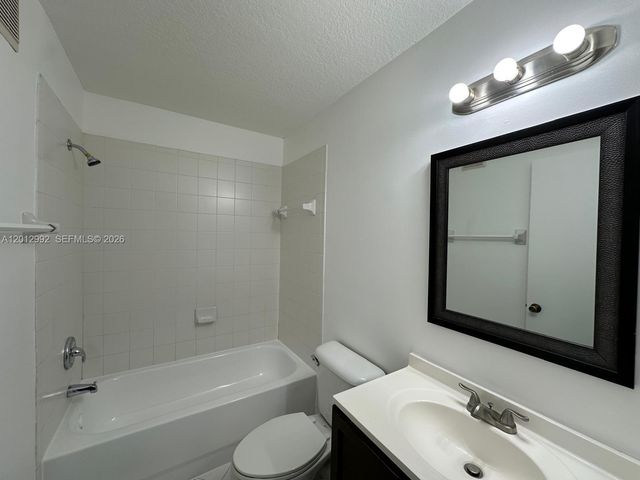 1320 SE 31st Ct 204-37, Homestead, FL 33035