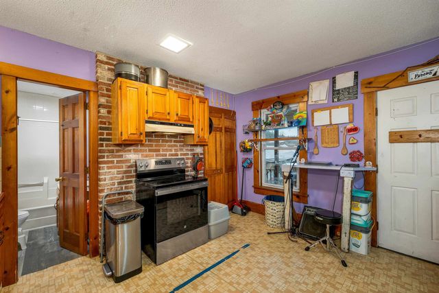 37 Water Street, Lebanon, NH 03766