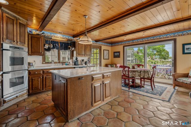 77 Essex Road Road, Old Saybrook, CT 06475