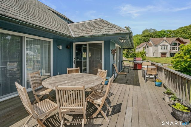 77 Essex Road Road, Old Saybrook, CT 06475