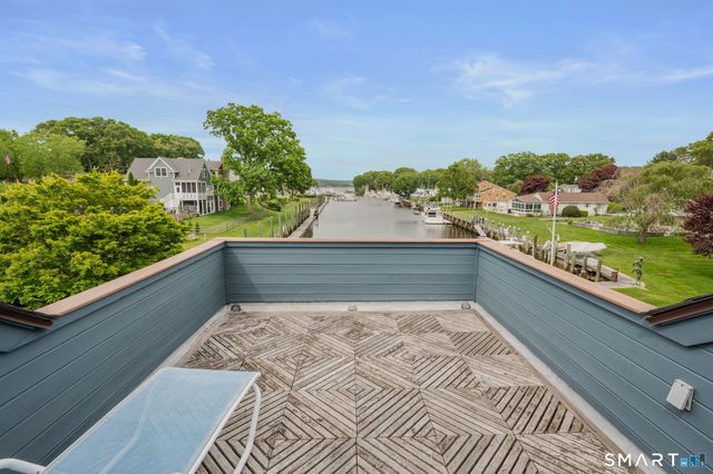 77 Essex Road Road, Old Saybrook, CT 06475