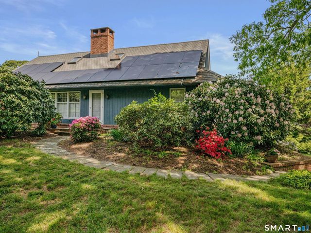 77 Essex Road Road, Old Saybrook, CT 06475