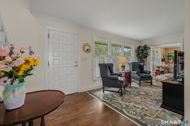 77 Essex Road Road, Old Saybrook, CT 06475