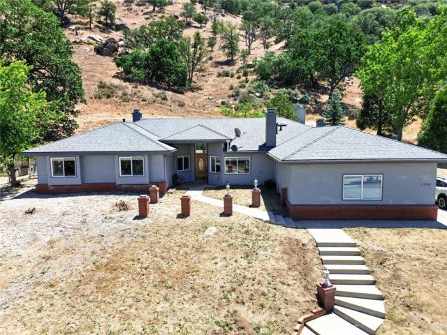 29560 Butterfield, Tehachapi, CA 93561
