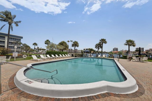 3411 Spanish Trail 418, Delray Beach, FL 33483