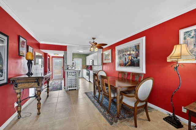 3411 Spanish Trail 418, Delray Beach, FL 33483