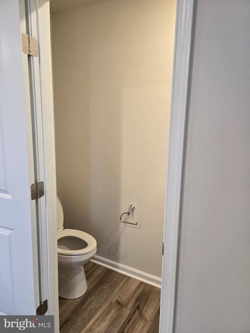 1328 RED CLOVER RD, Ranson, WV 25438