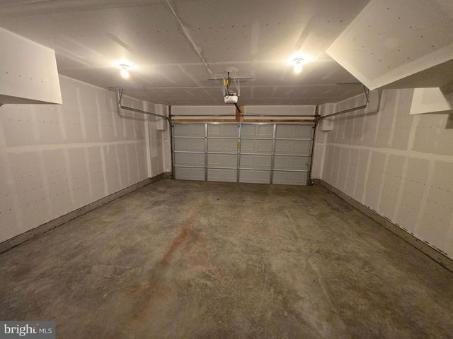 1328 RED CLOVER RD, Ranson, WV 25438