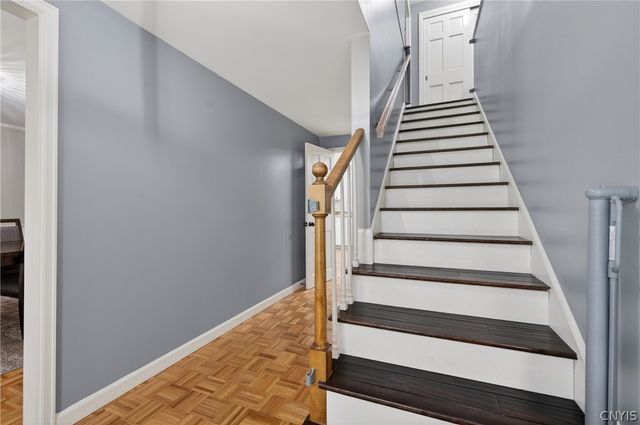 4866 Briarwood Lane, Manlius, NY 13104