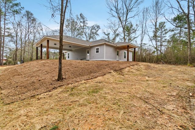2461 Rocky Branch Rd., Sumrall, MS 39482