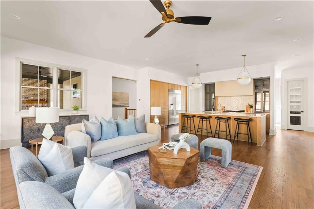 Image 13 of property listing at 339 Glendale Avenue, Decatur, GA 30030