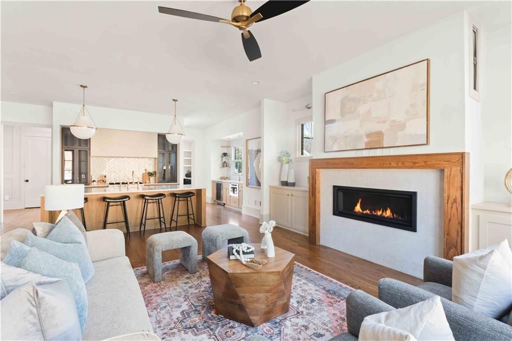 Image 14 of property listing at 339 Glendale Avenue, Decatur, GA 30030