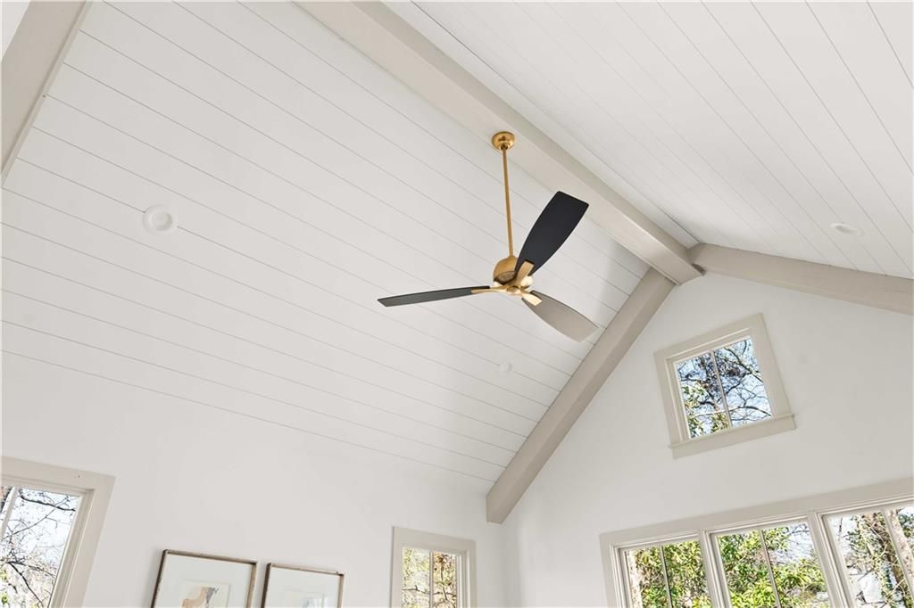 Image 34 of property listing at 339 Glendale Avenue, Decatur, GA 30030