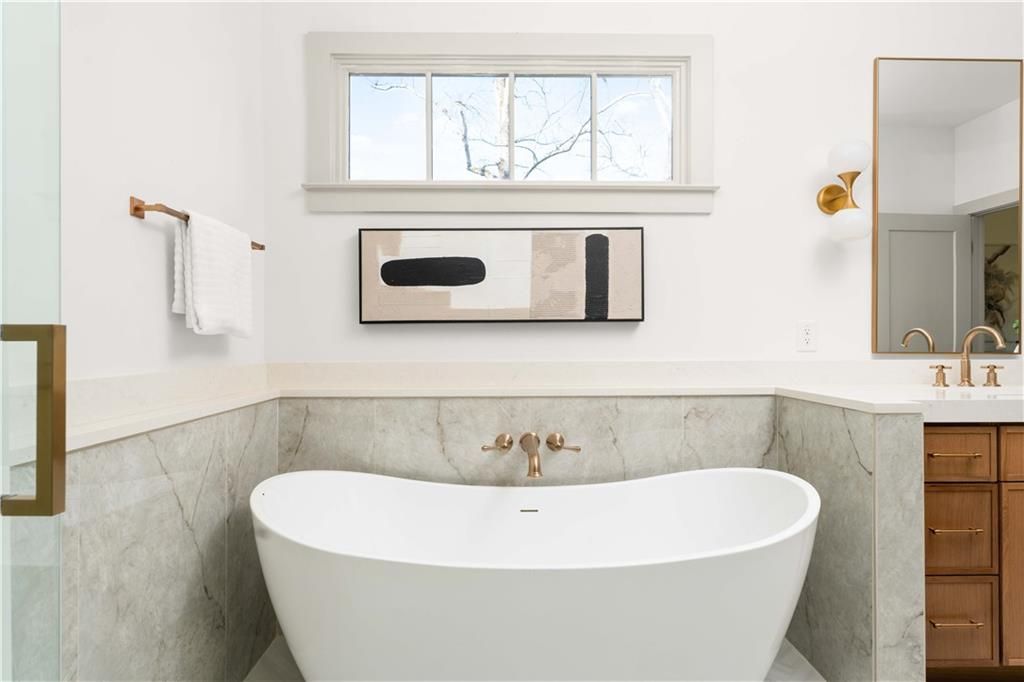 Image 40 of property listing at 339 Glendale Avenue, Decatur, GA 30030