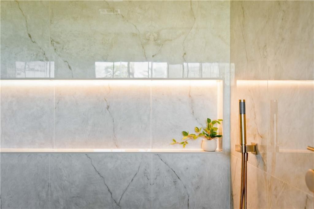 Image 44 of property listing at 339 Glendale Avenue, Decatur, GA 30030