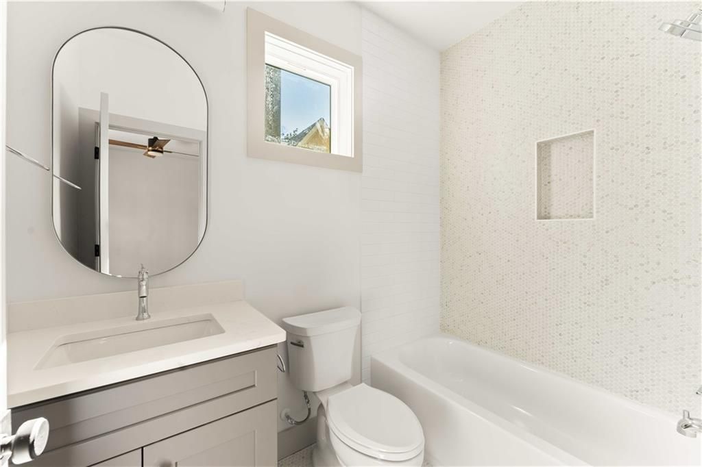 Image 51 of property listing at 339 Glendale Avenue, Decatur, GA 30030