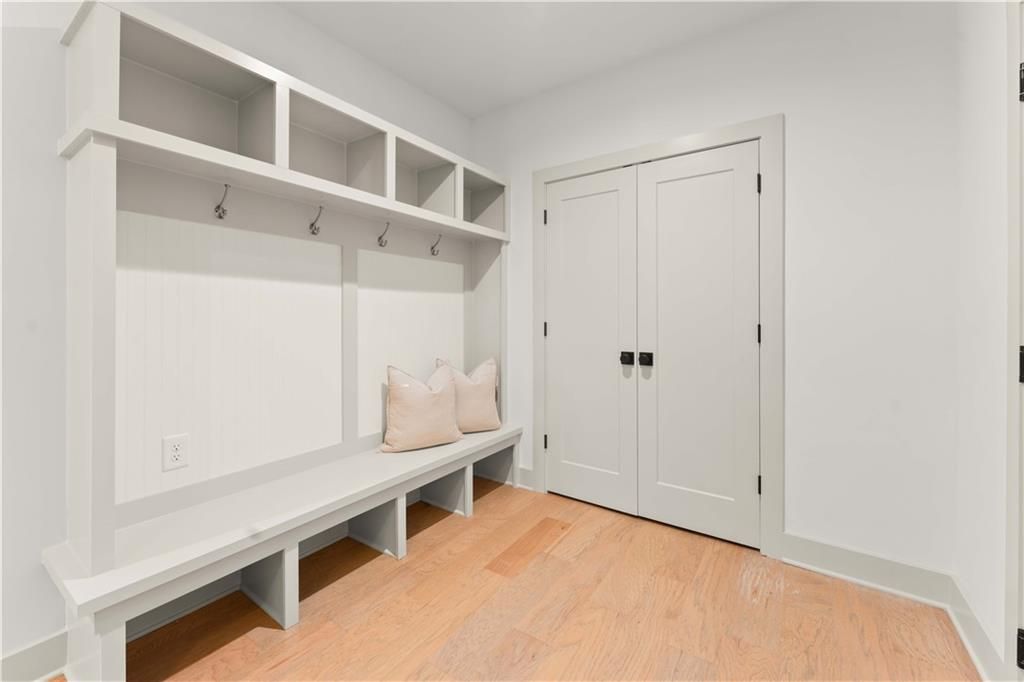 Image 63 of property listing at 339 Glendale Avenue, Decatur, GA 30030