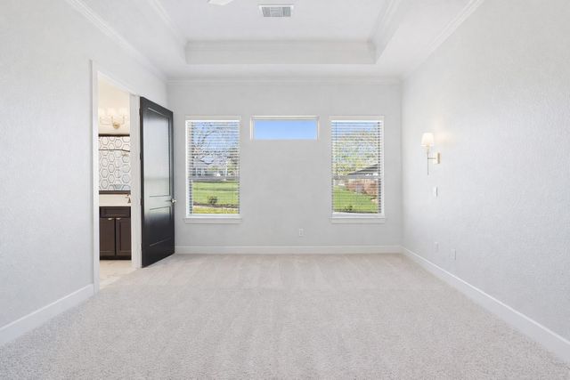 310 Edgewood Drive, Montgomery, TX 77356