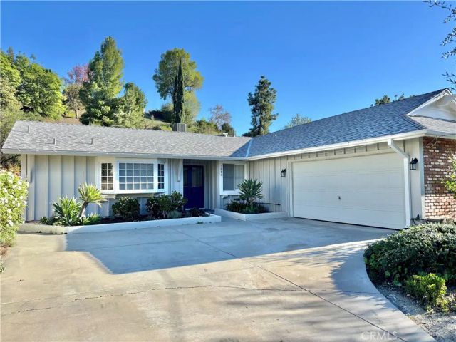 7063 Middlesbury Ridge Circle, West Hills, CA 91307