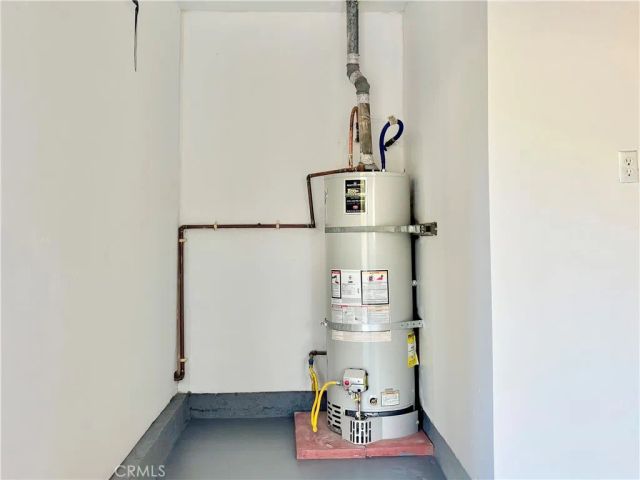 7063 Middlesbury Ridge Circle, West Hills, CA 91307