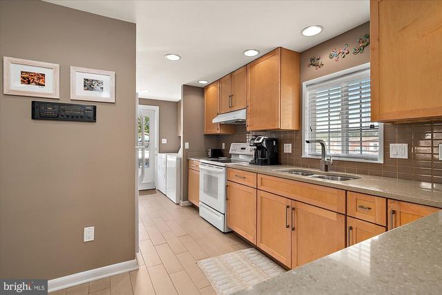 14 E WIND DR, Berlin, MD 21811