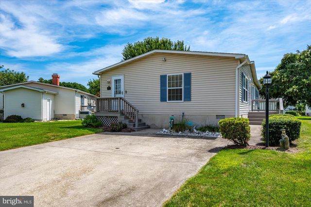 14 E WIND DR, Berlin, MD 21811