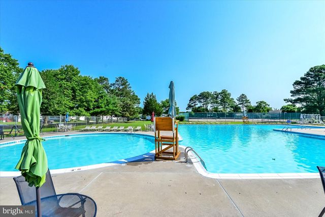 14 E WIND DR, Berlin, MD 21811