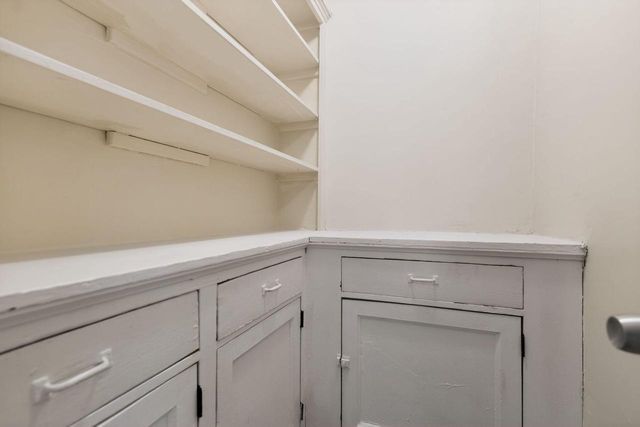 134 E Concordia AVENUE, Milwaukee, WI 53212