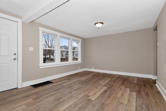 134 E Concordia AVENUE, Milwaukee, WI 53212