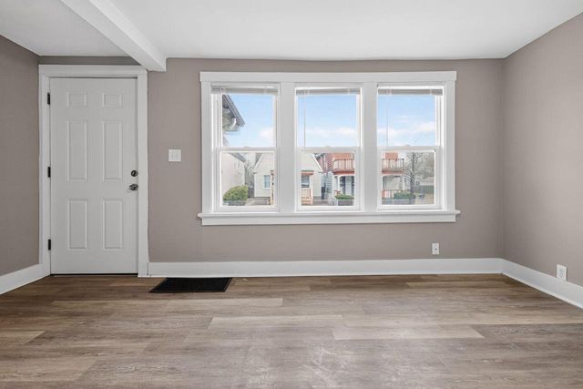 134 E Concordia AVENUE, Milwaukee, WI 53212