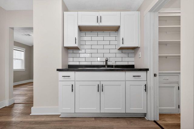 134 E Concordia AVENUE, Milwaukee, WI 53212