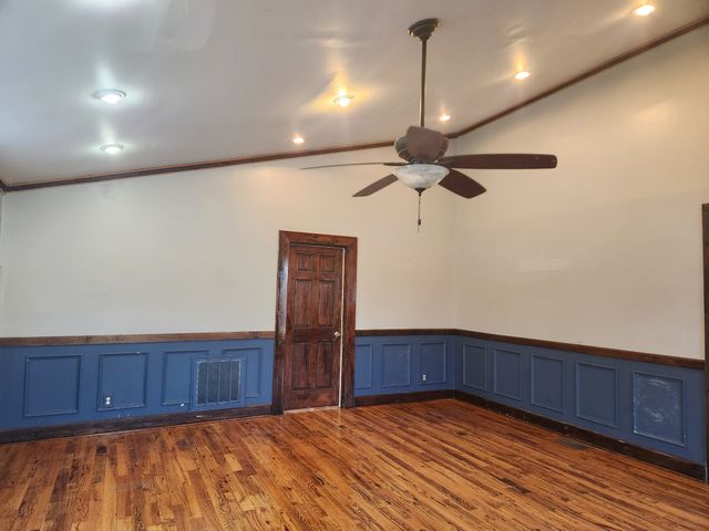 434 Meadowview Dr, Christiana, TN 37037