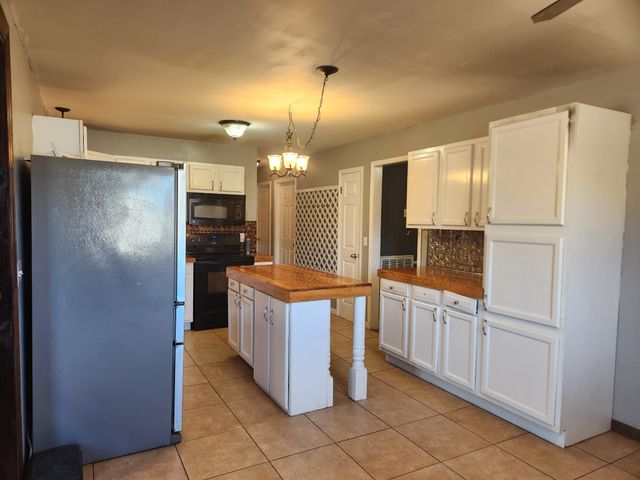 434 Meadowview Dr, Christiana, TN 37037