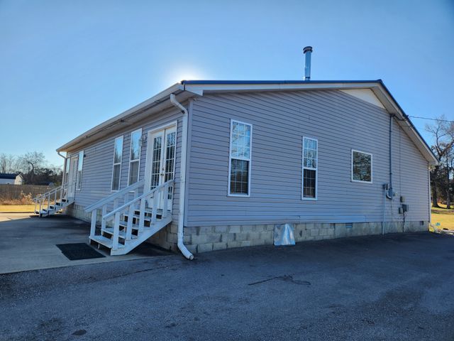 434 Meadowview Dr, Christiana, TN 37037