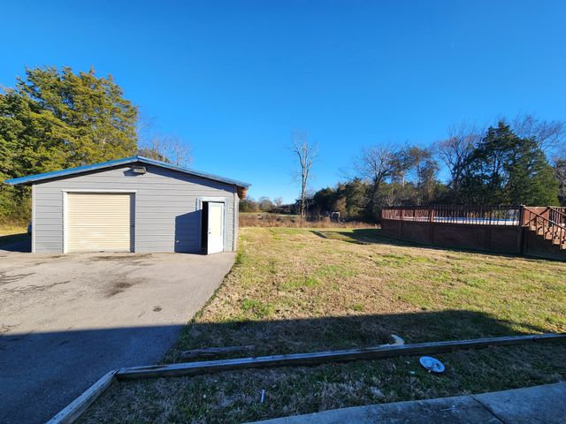 434 Meadowview Dr, Christiana, TN 37037